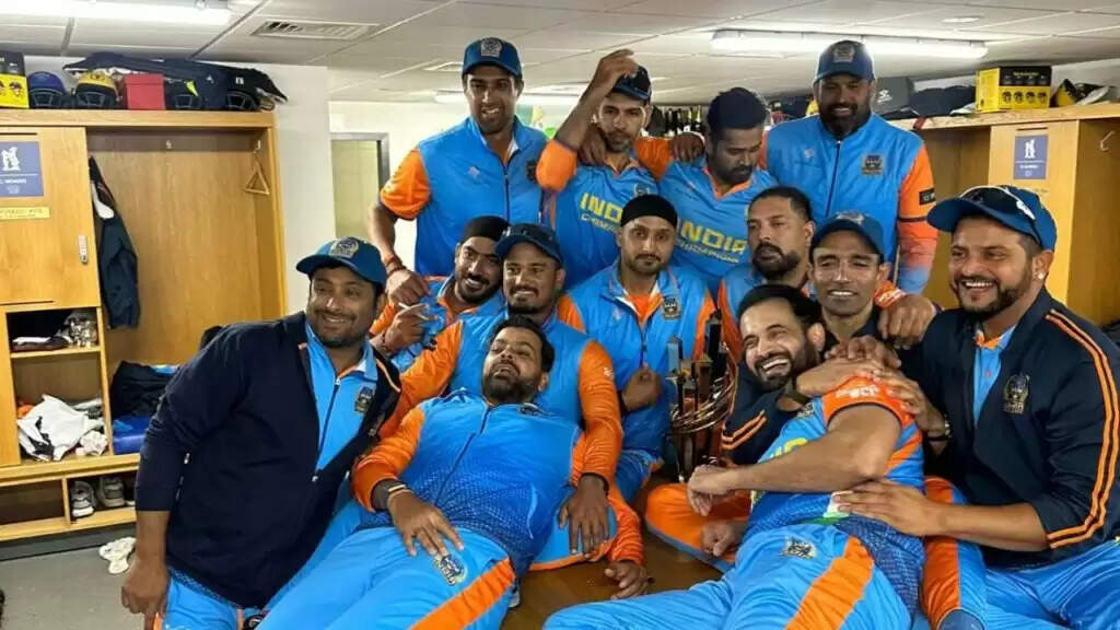 टीम इंडिया का इंग्लैंड दौरे के लिए 18 सदस्यीय दल घोषित, CSK के 6 खिलाड़ियों को मिला मौका