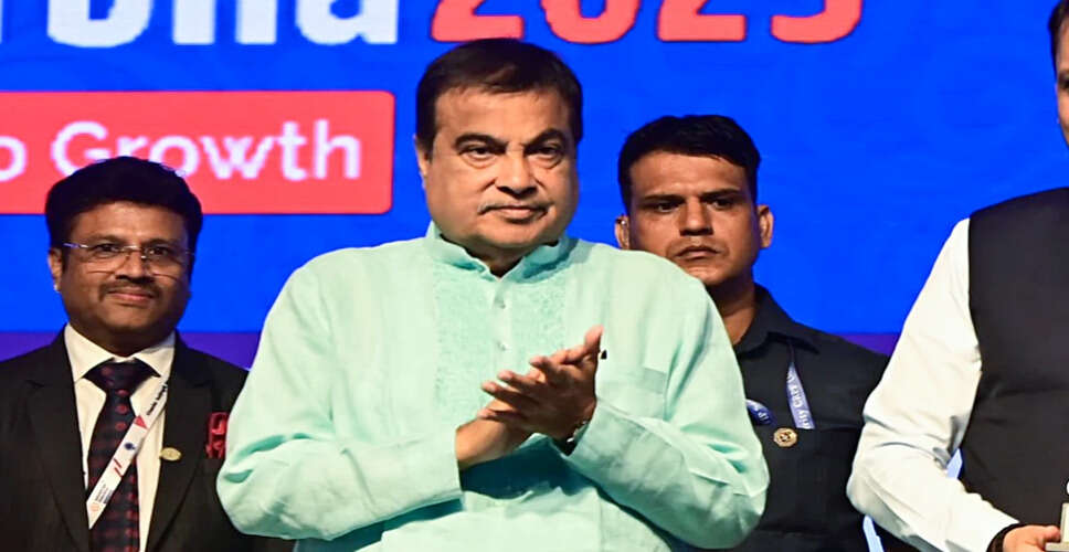 भारत में बुनियादी ढांचे में तेजी से हो रही प्रगति: नितिन गडकरी