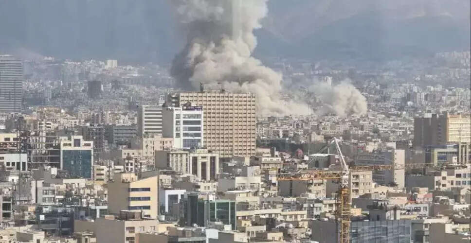 ईरान के साथ संघर्ष में अमेरिका ने दो सप्ताह का युद्धविराम घोषित किया