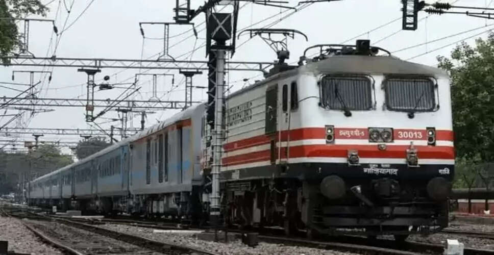 फरीदाबाद में पिता और चार बच्चों की ट्रेन के आगे कूदकर आत्महत्या