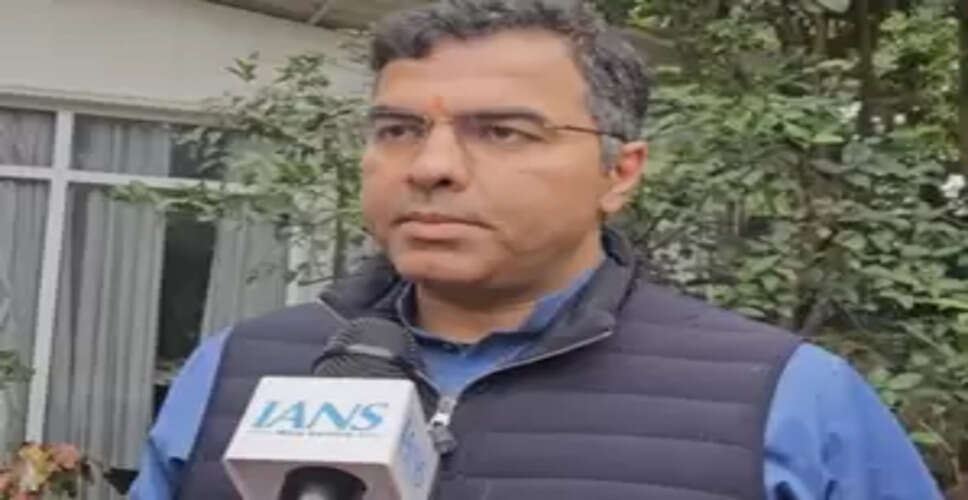 केजरीवाल ही बता सकते हैं किसके घर पड़ेगी सीबीआई रेड : प्रवेश साहिब सिंह वर्मा