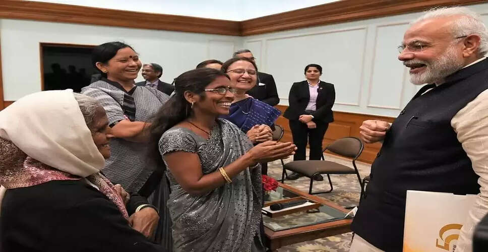 महिला दिवस पर पीएम मोदी की नई पहल: प्रेरणादायक महिलाओं को सौंपेंगे सोशल मीडिया अकाउंट