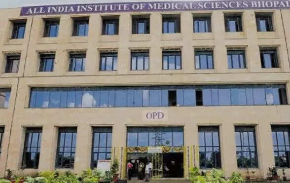 युवाओं में बढ़ती किडनी समस्याएं: एम्स भोपाल में दो ट्रांसप्लांट