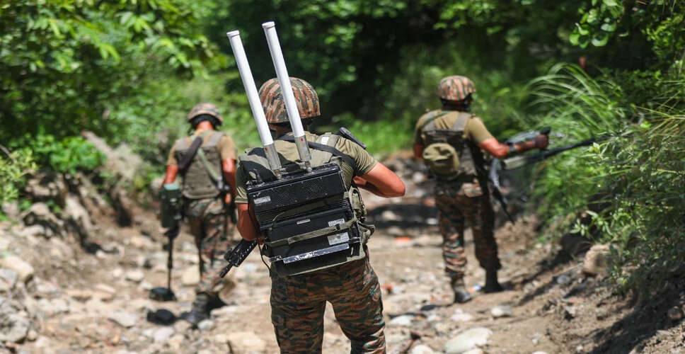 जम्मू कश्मीर में पाकिस्तानी घुसपैठिए की गिरफ्तारी