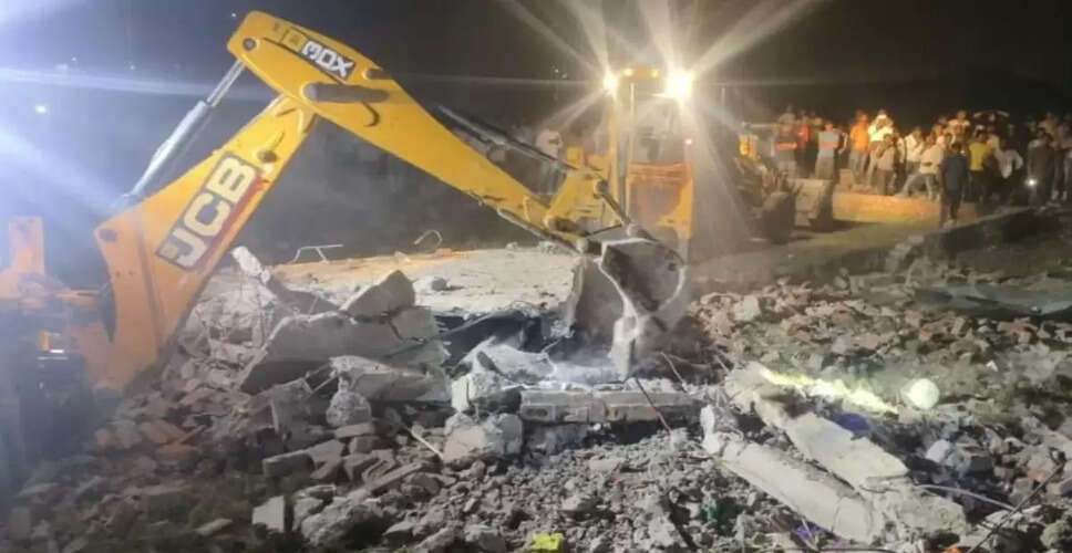 अयोध्या में अवैध पटाखा कारोबार पर प्रशासन की कार्रवाई पर सवाल