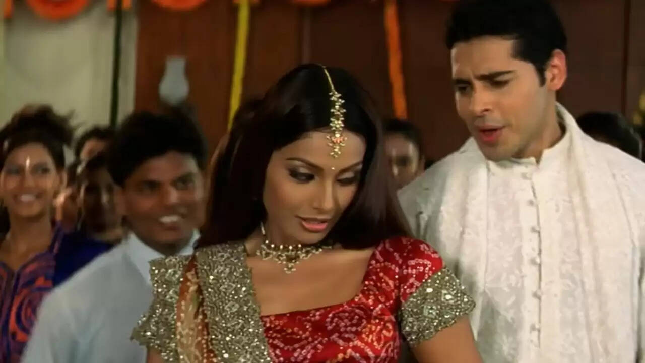 बॉलीवुड की सबसे बड़ी फ्लॉप एक्ट्रेस जिसने शाहरुख-सलमान को पीछे छोड़ा