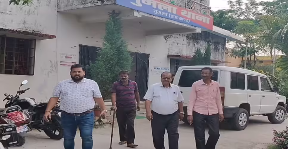 गुमला में चोरी की बड़ी वारदात, लाखों के गहने और नकदी चुराए गए