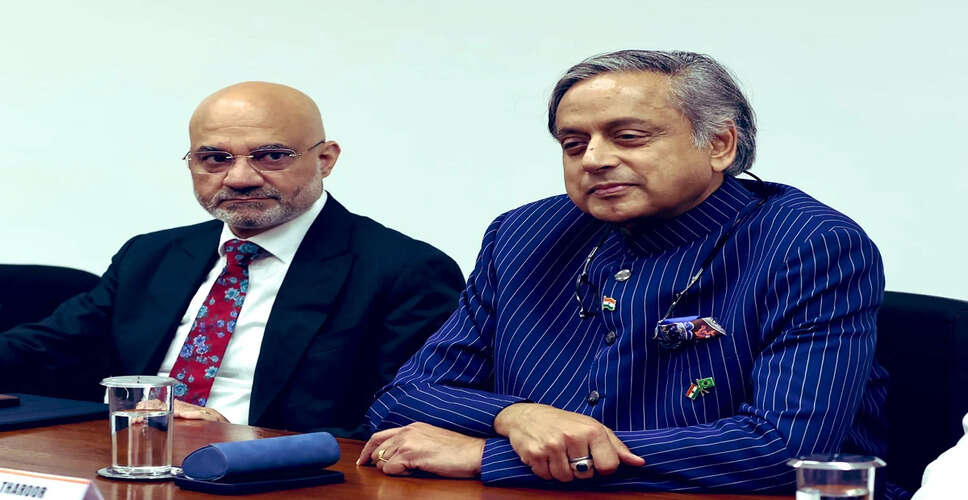 भारत-पाकिस्तान वार्ता के लिए आतंकवाद पर ठोस कार्रवाई की आवश्यकता: शशि थरूर