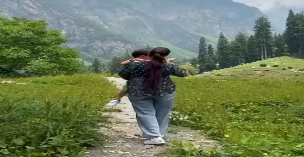 प्राकृतिक सुंदरता और पर्यावरण संकट पर दीया मिर्जा ने जताई फिक्र, लोगों से की भावुक अपील