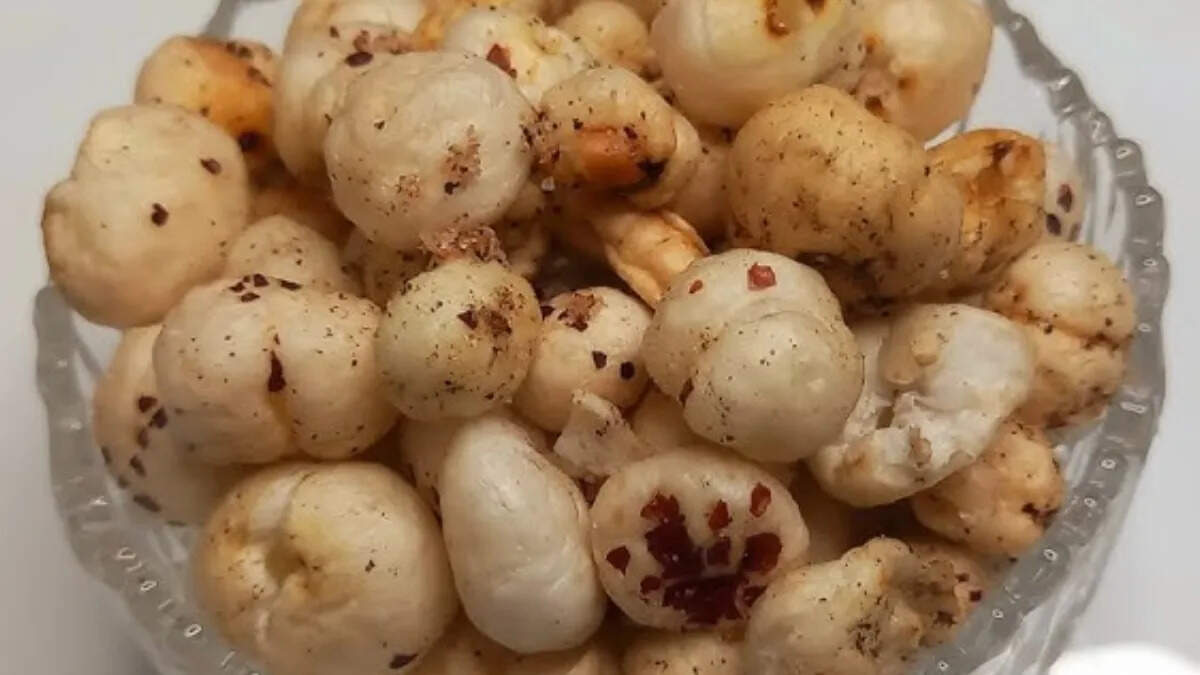 मखाने के स्वास्थ्य लाभ: जानें कैसे ये ड्राई फ्रूट आपकी सेहत को सुधार सकता है