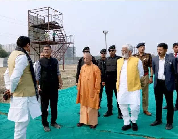 मुख्यमंत्री योगी का जंबूरी स्थल का निरीक्षण, विश्वस्तरीय व्यवस्था का दिया निर्देश