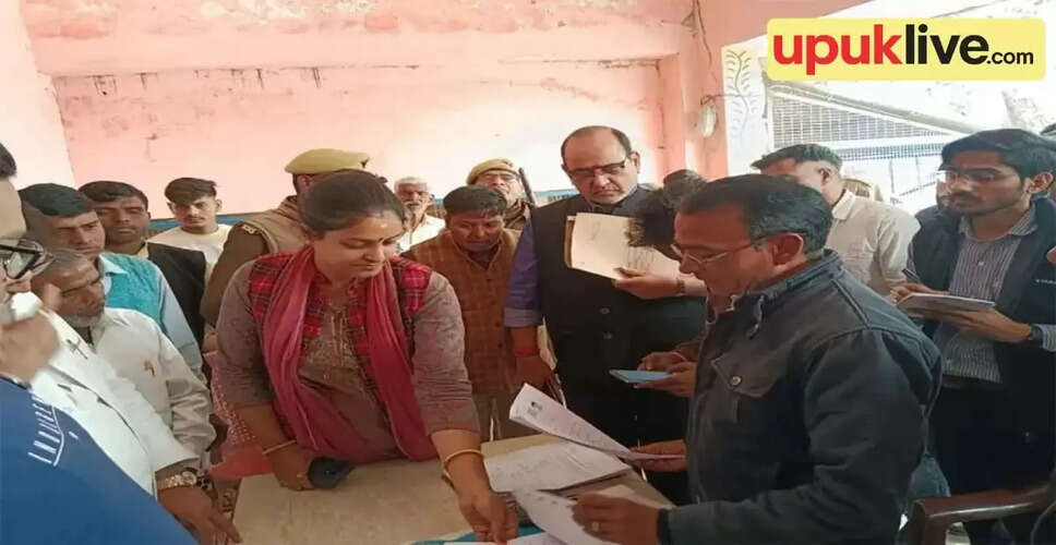 अमरोहा में वोटर लिस्ट के लिए विशेष पुनरीक्षण: रविवार को भी खुले रहेंगे पोलिंग बूथ