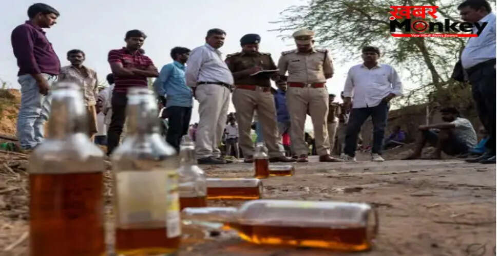 पुणे में जहरीली शराब से 12 लोगों की मौत, पुलिस ने की कार्रवाई