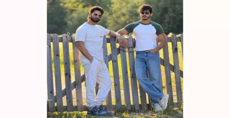 ईशान खट्टर और शाहिद कपूर की यूरोपीय यात्रा का मजेदार अनुभव