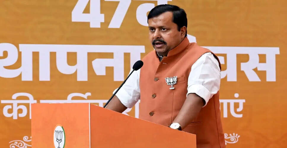 महात्मा ज्योतिबा फुले की जयंती पर भाजपा का 33% महिला आरक्षण का समर्थन