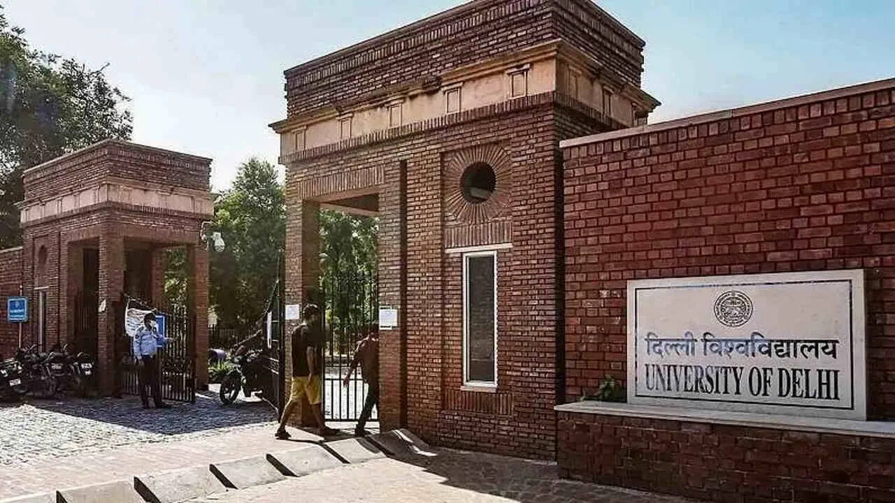दिल्ली सरकार ने डीयू के 12 कॉलेजों को 108 करोड़ का अनुदान दिया