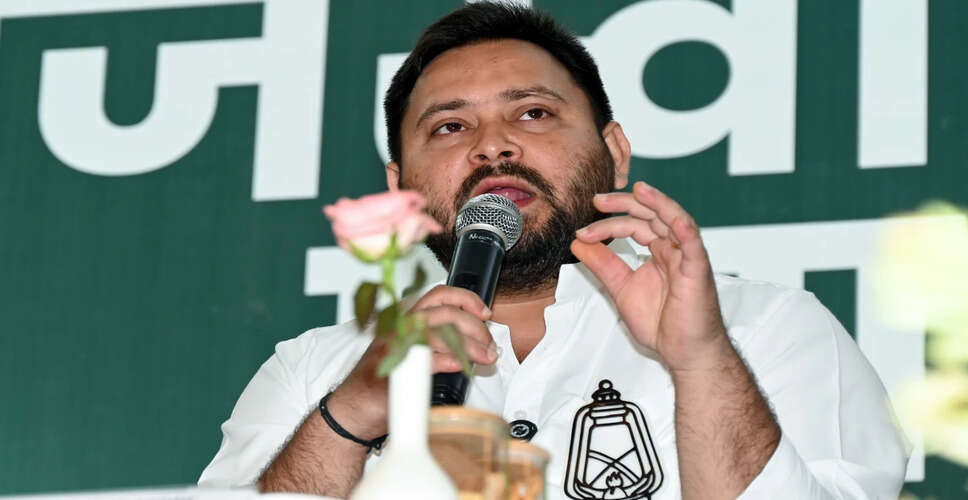 तेजस्वी यादव ने बिहार में हत्याकांड पर मोदी को घेरा, चुनावी हिंसा पर उठाए सवाल