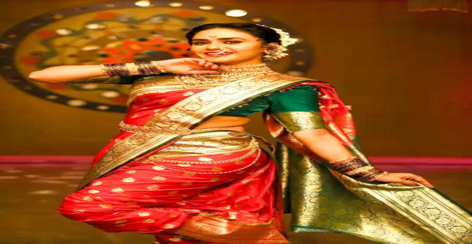 अमृता खानविलकर को पहला महाराष्ट्र स्टेट फिल्म अवॉर्ड मिला, बोलीं- 'मैं इसे कभी नहीं भूल पाऊंगी'