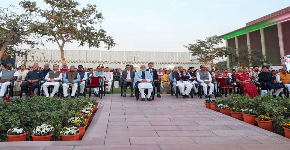 प्रधानमंत्री मोदी की ऐतिहासिक बैठक: 'सेवा तीर्थ' में नए युग की शुरुआत