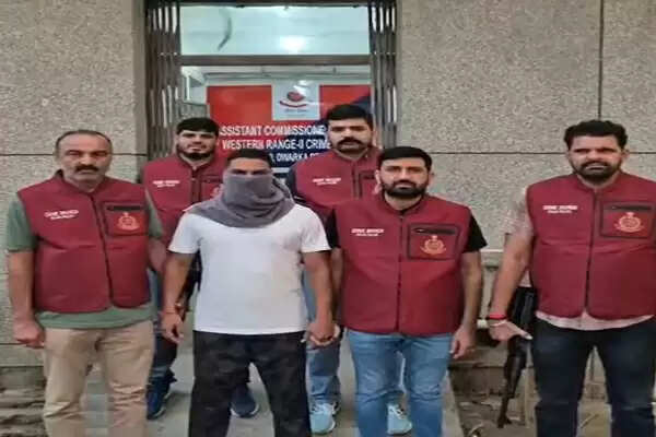 दिल्ली में ड्रग सिंडिकेट का भंडाफोड़, दो आरोपी गिरफ्तार