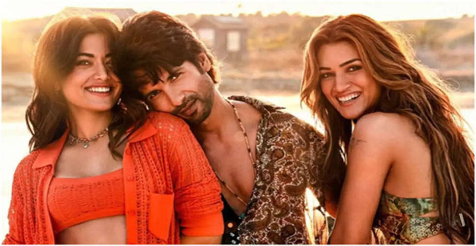 रॉमांटिक फिल्म 'Cocktail 2' का ट्रेलर रिलीज, जानें सितारों की फीस और बजट
