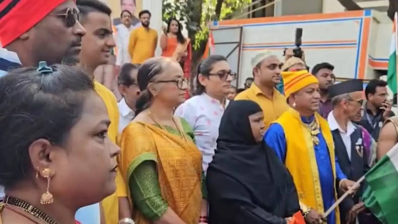 बीजेपी और सपा के बीच वंदे मातरम् पर विवाद, अबू आजमी का बयान