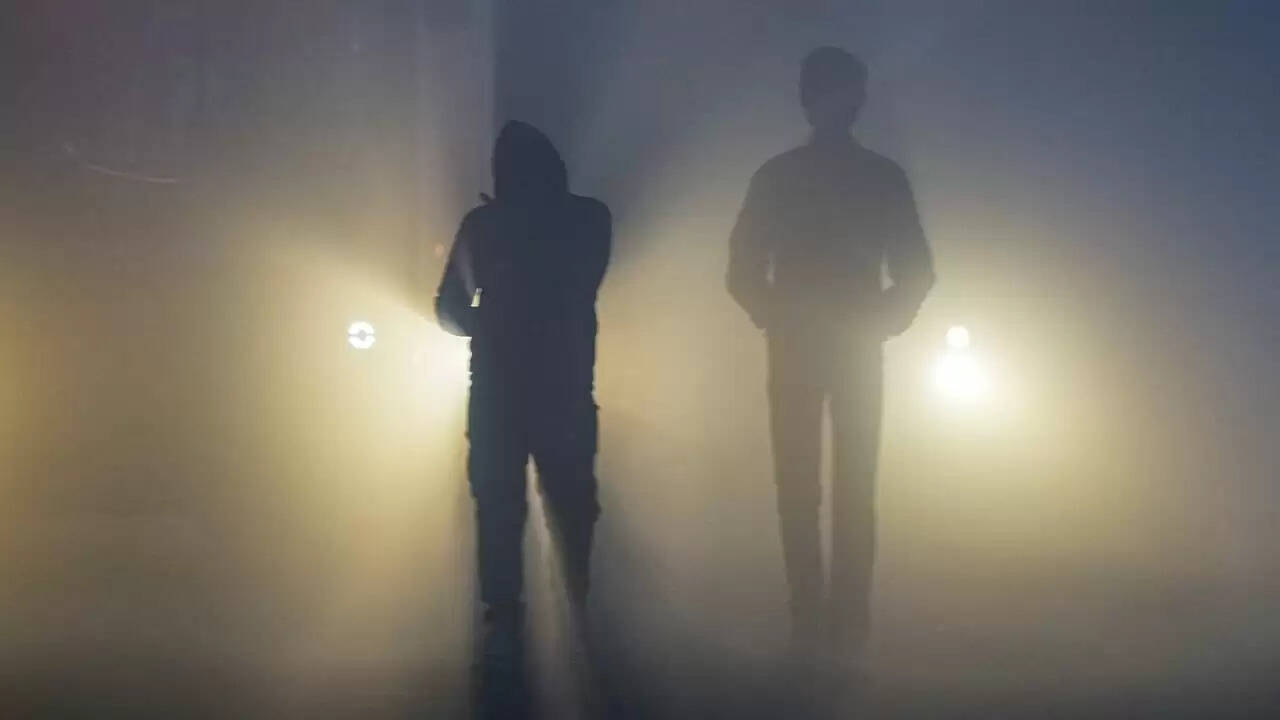 दिल्ली-एनसीआर में ठंड और कोहरे का कहर, जानें आज का मौसम