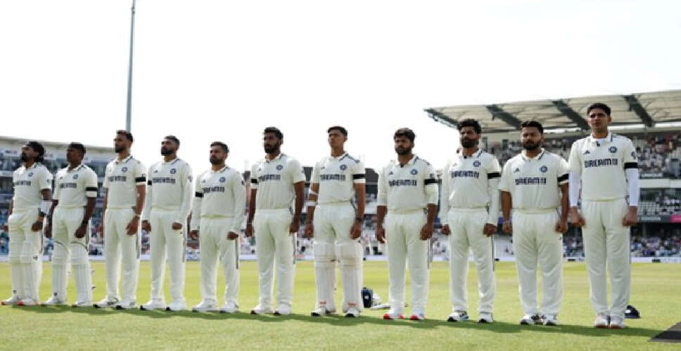 भारत-इंग्लैंड टेस्ट सीरीज में खिलाड़ियों ने विमान हादसे के शिकारों को दी श्रद्धांजलि