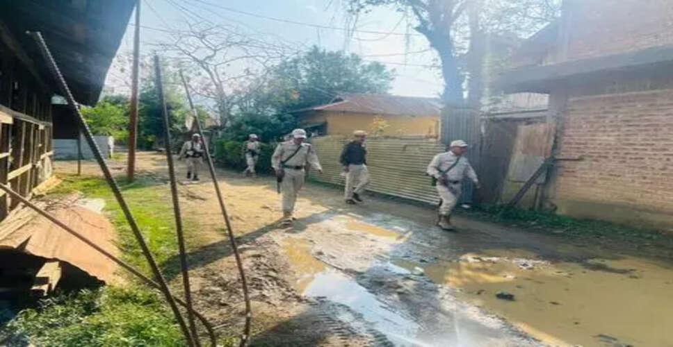 मणिपुर में सुरक्षा बलों ने बढ़ाई कार्रवाई, संदिग्ध कुकी उग्रवादियों के खिलाफ ऑपरेशन जारी