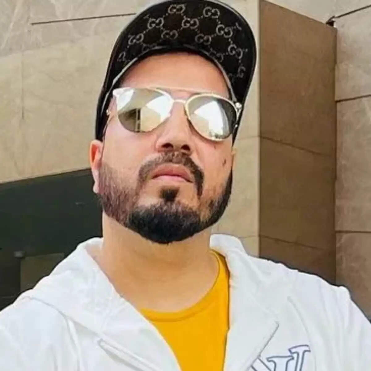 बॉलीवुड सितारों का मीडिया पर गुस्सा: जब सितारों ने खोया आपा