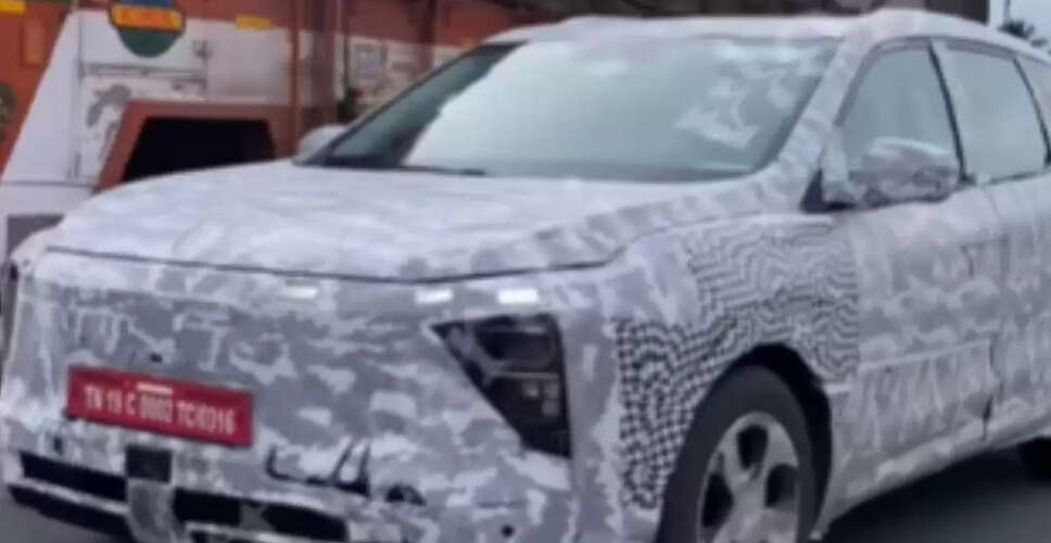 Mahindra XUV700 का नया फेसलिफ्ट: नई डिजाइन और फीचर्स की झलक