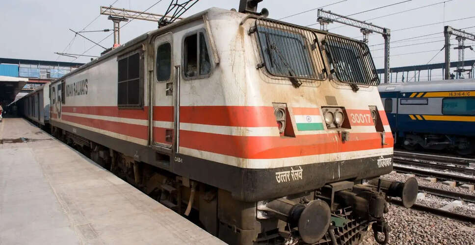 कुंभ मेला ट्रेन ड्राइवर की थकान से यात्रियों में हड़कंप