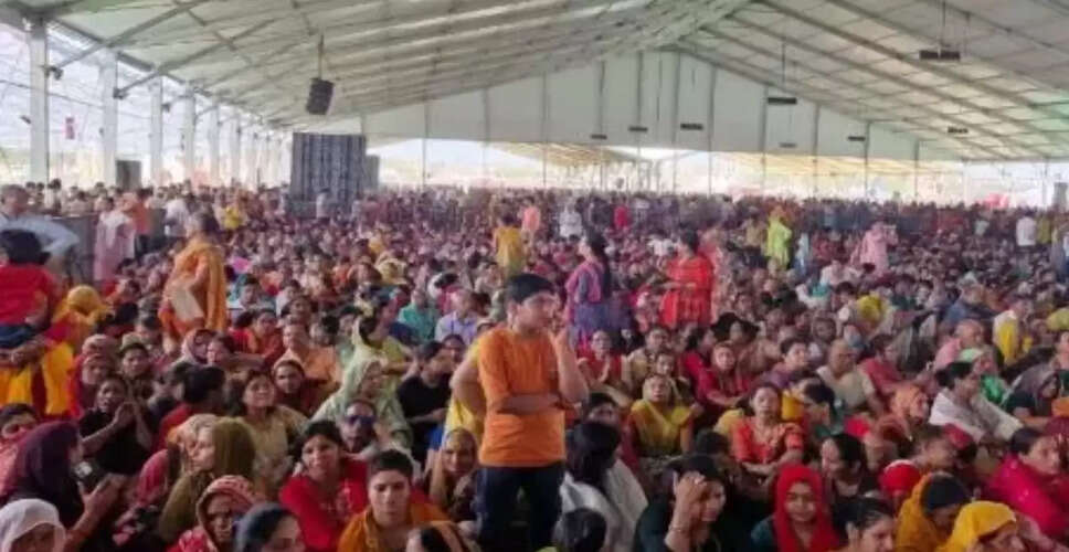 मध्य प्रदेश में दीवार गिरने से एक की मौत, 10 घायल