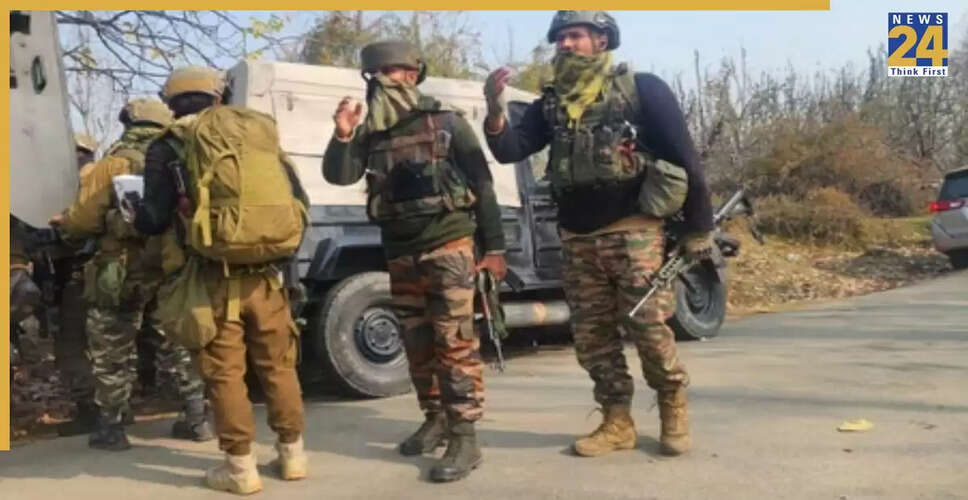 कुलगाम के गुड्डर जंगल में आतंकवादियों के साथ मुठभेड़, एक आतंकवादी ढेर