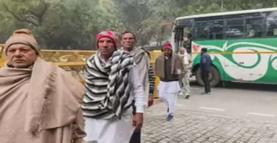 दिल्ली में केंद्रीय कृषि मंत्री से मिले किसान, उठाई समस्याएं