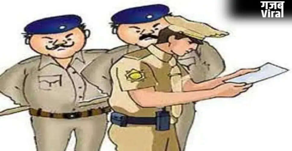 झांसी में पुलिस ने सट्टा गिरोह का भंडाफोड़ किया