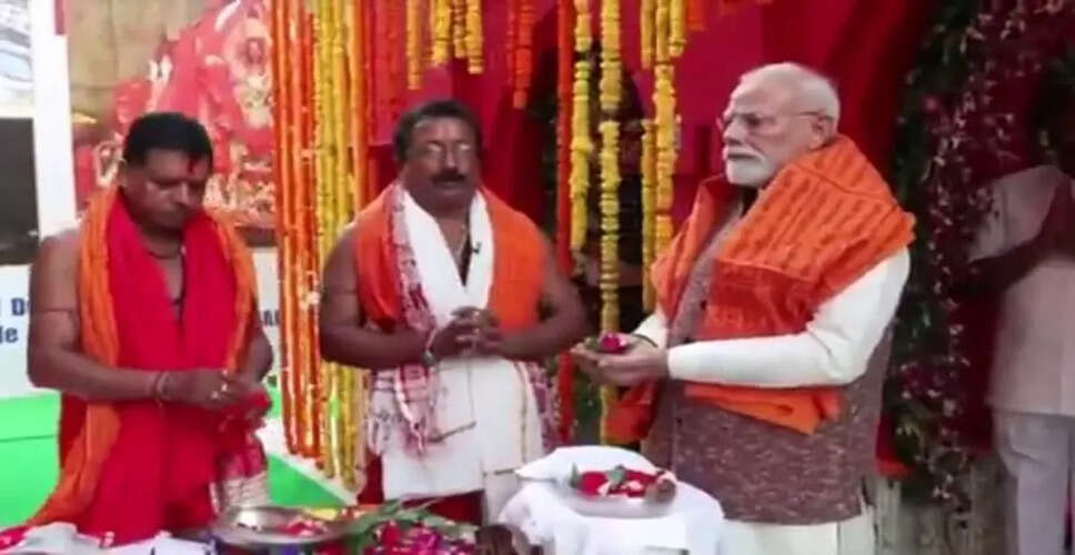 प्रधानमंत्री मोदी ने त्रिपुरा में त्रिपुरेश्वरी मंदिर का उद्घाटन किया