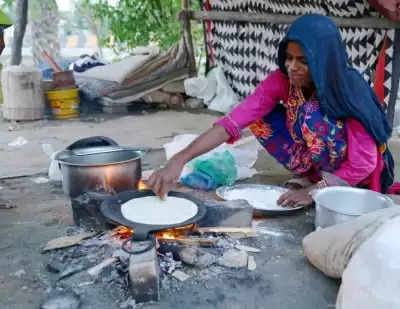 पाकिस्तान में साठ लाख लोग गंभीर खाद्य असुरक्षा का कर रहे सामना