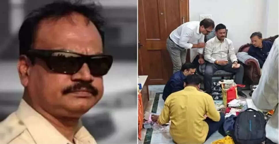मध्य प्रदेश में रिटायर्ड अधिकारी के ठिकानों पर छापेमारी, करोड़ों की संपत्ति का खुलासा