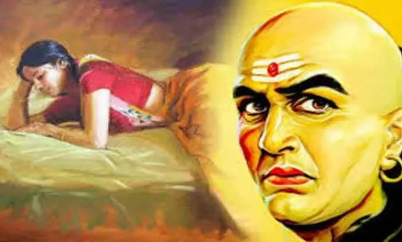 महिलाओं की नियत को समझने के तरीके: चाणक्य नीति से सीखें