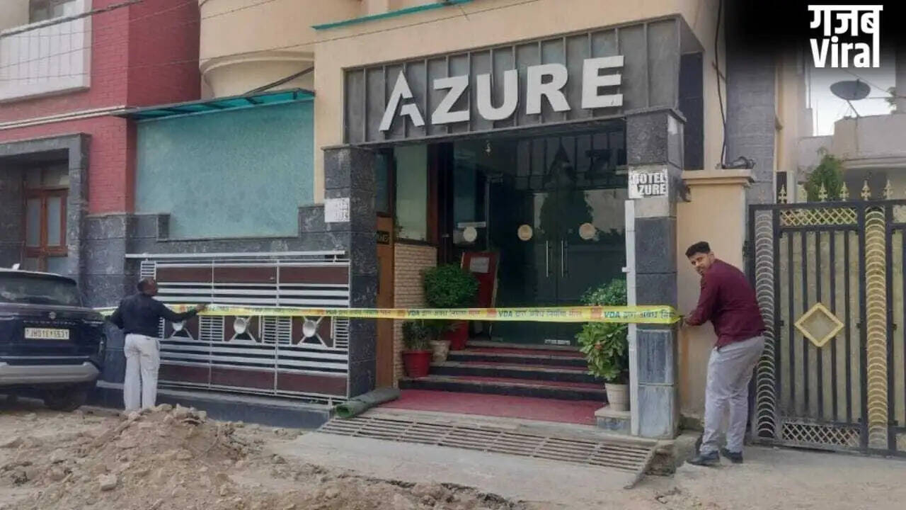 वाराणसी में 13 अवैध होटलों पर कार्रवाई, वी.डी.ए. ने लगाई ताले