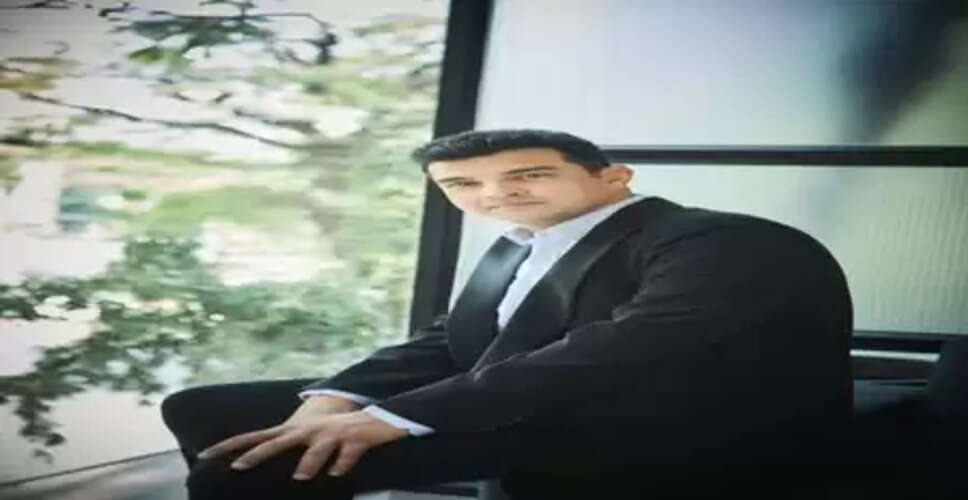 बर्थडे स्पेशल : विद्या बालन के 'बालम', जो 'परिणीता' को देखते ही हार बैठे थे दिल