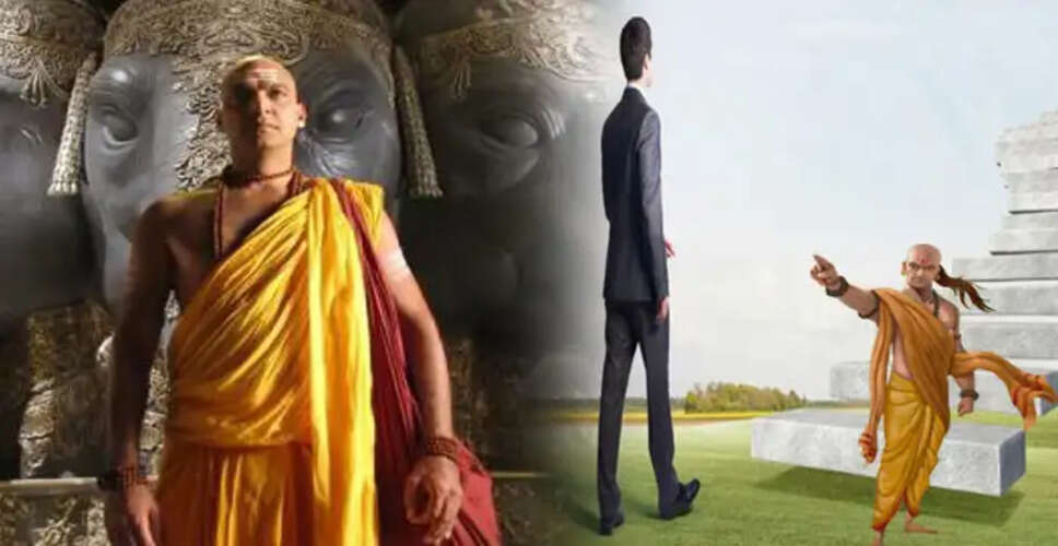आचार्य चाणक्य की नीतियों से सफलता की कुंजी: 5 विशेषताएं