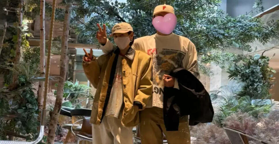 सोन ये-जिन ने साझा की पारिवारिक तस्वीरें, फैंस ने की मजेदार प्रतिक्रियाएँ