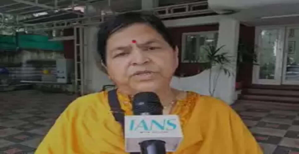 शैक्षणिक परिसर में धार्मिक स्थलों की स्थापना ठीक नहीं, इन सबको उखाड़कर फेंकना चाहिए : उषा ठाकुर