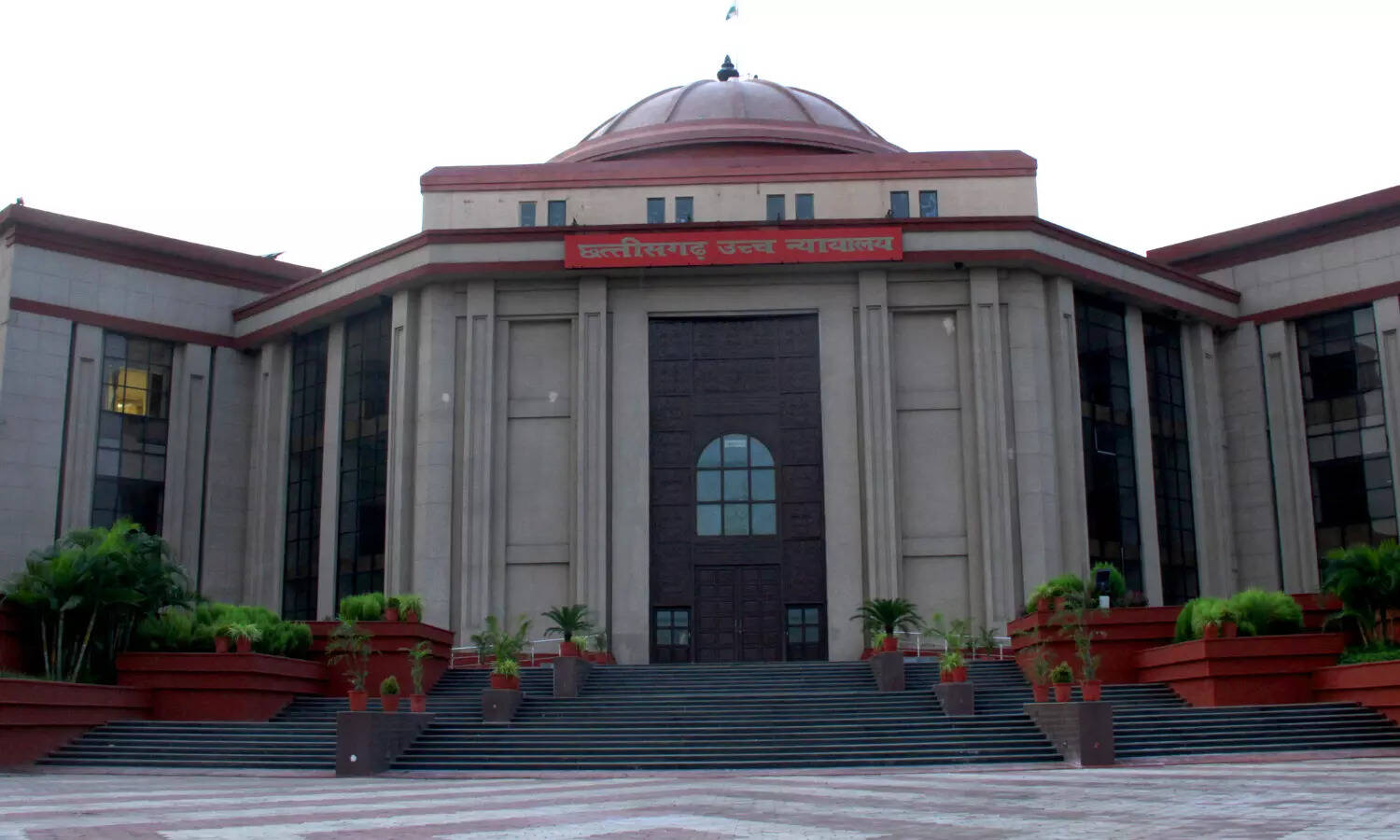 बिलासपुर हाई कोर्ट का महत्वपूर्ण फैसला: अवैध संबंध पर भरण-पोषण का अधिकार समाप्त