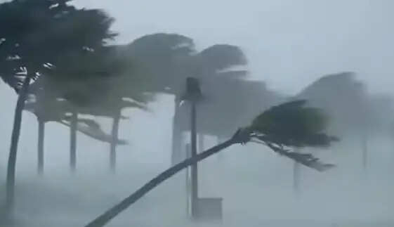 16 अप्रैल 2026: 13 राज्यों में बारिश और तूफान का अलर्ट