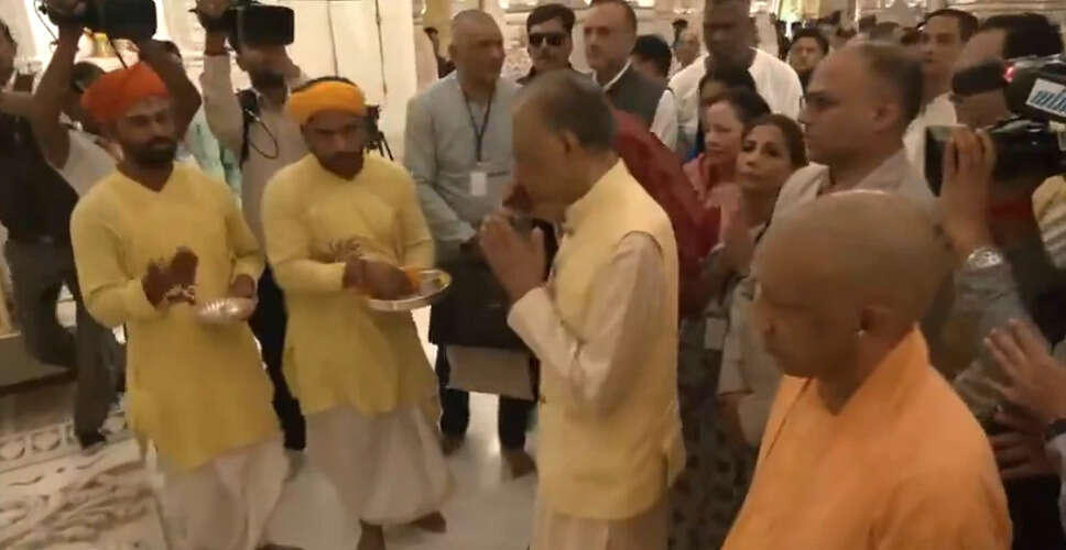 मॉरीशस के प्रधानमंत्री की अयोध्या यात्रा: राम जन्मभूमि मंदिर में पूजा