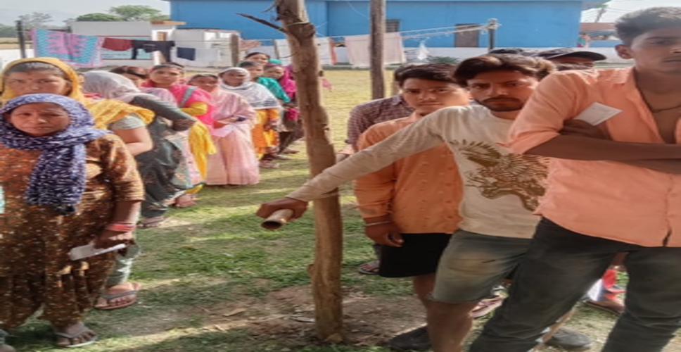 चौथे चरण में यूपी की 13 सीटों पर नौ बजे तक 11.67 फीसद मतदान