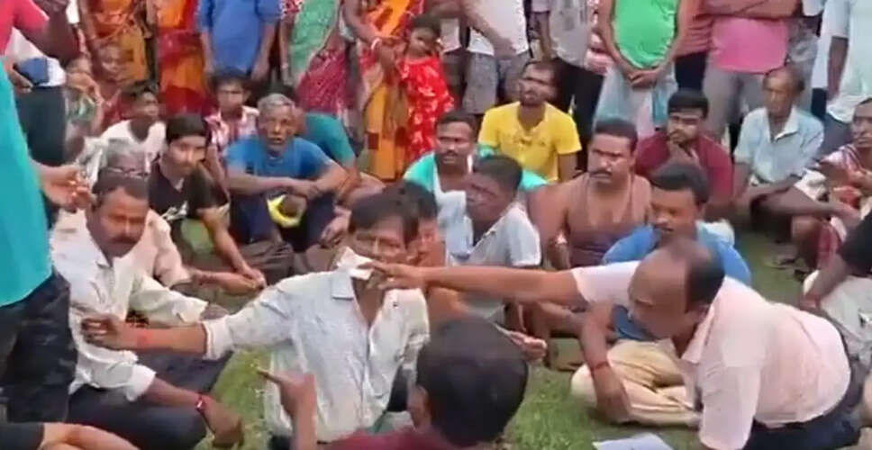 पश्चिम बंगाल में भ्रष्टाचार के खिलाफ ग्रामीणों की आवाज़ उठी